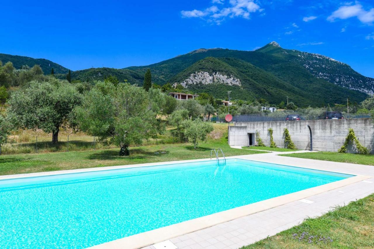 Вилла Casa Vigole Тосколано-Мадерно Экстерьер фото